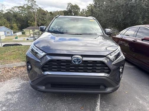2023 Toyota RAV4 Hybrid XLE Premium