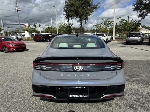 2024 Hyundai SONATA Hybrid SEL