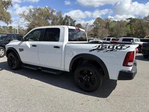 2022 RAM 1500 Classic SLT