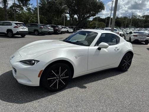 2024 Mazda MX-5 Miata RF Grand Touring