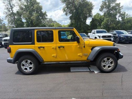 Baja Yellow Clearcoat 2019 Jeep Wrangler Unlimited Sport