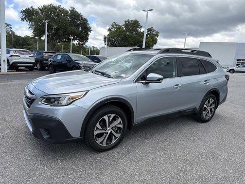 Ice Silver Metallic 2020 Subaru Outback Limited