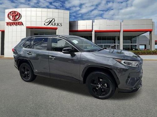 2020 Toyota RAV4 Hybrid XSE