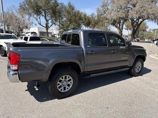 2016 Toyota Tacoma SR5