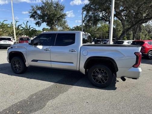 2022 Toyota Tundra Platinum