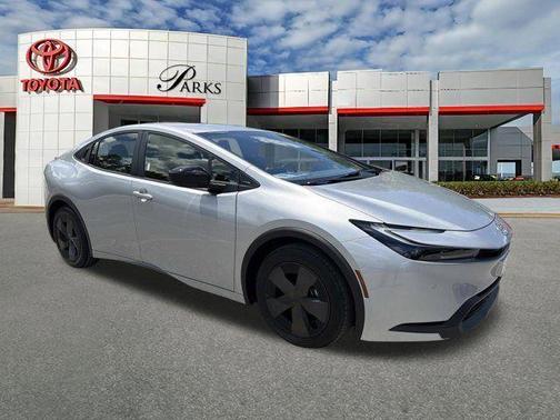 CUTTING EDGE 2025 Toyota Prius LE