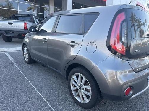 2017 Kia Soul +