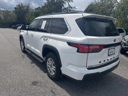 2025 Toyota Sequoia SR5