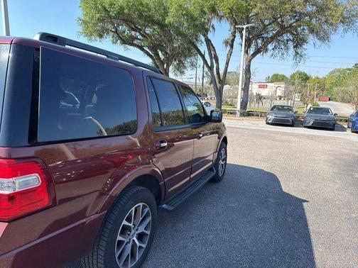 Bronze 2017 Ford Expedition XLT