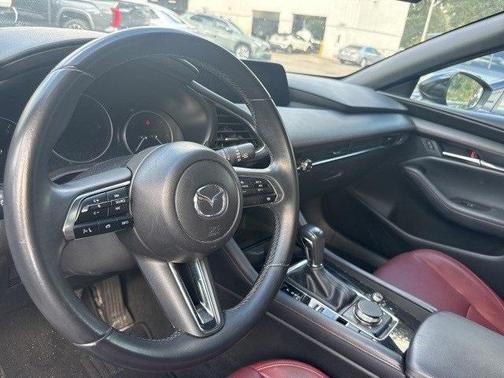 2024 Mazda Mazda3 2.5 S Carbon Edition