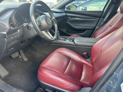 2024 Mazda Mazda3 2.5 S Carbon Edition