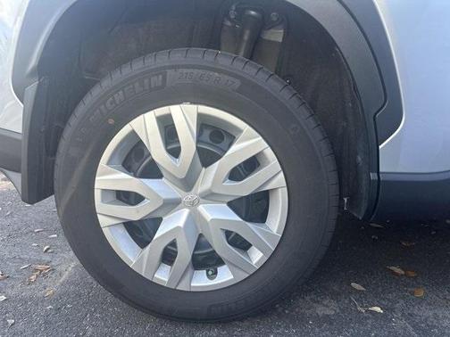 2024 Toyota Corolla Cross L