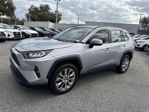 2021 Toyota RAV4 XLE Premium