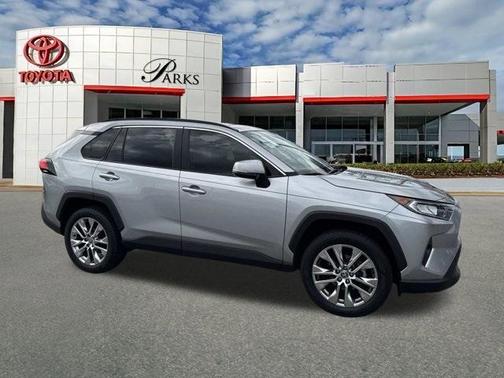 2021 Toyota RAV4 XLE Premium