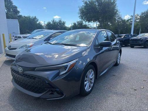 Magnetic Gray Metallic 2026 Toyota Corolla Hatchback SE