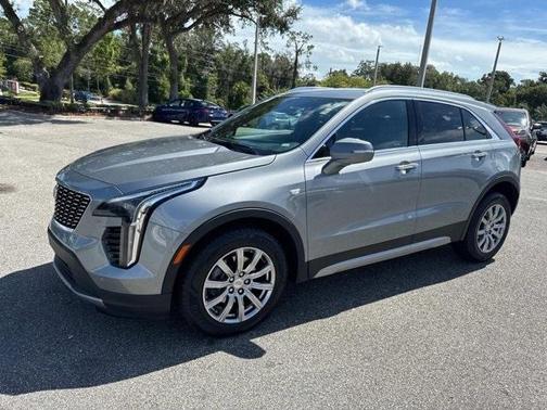 2023 Cadillac XT4 Premium Luxury