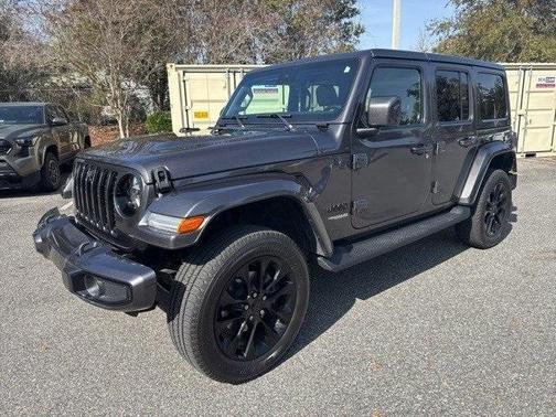 2021 Jeep Wrangler Unlimited Sahara Altitude