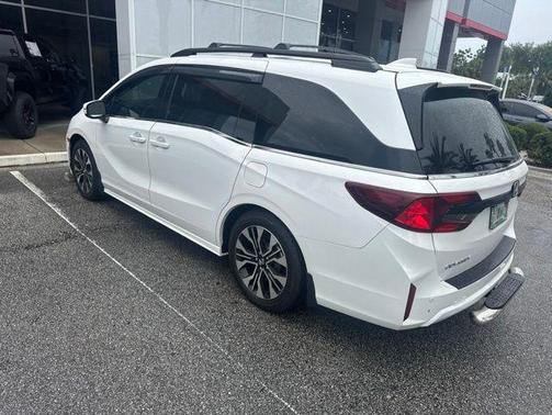 White 2026 Honda Odyssey Elite