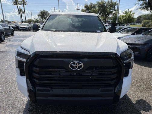 Ice 2026 Toyota Tundra SR