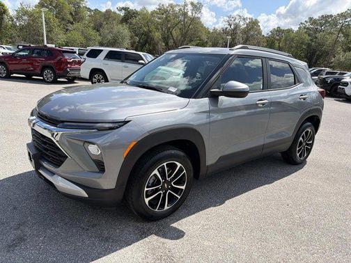 Sterling Gray Metallic 2025 Chevrolet Trailblazer LT