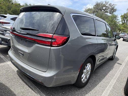 Ceramic Gray Clearcoat 2025 Chrysler Pacifica Select