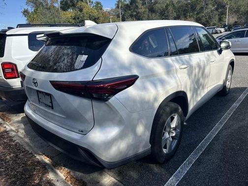 2020 Toyota Highlander LE