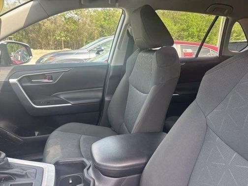 Silver Sky Metallic 2024 Toyota RAV4 XLE