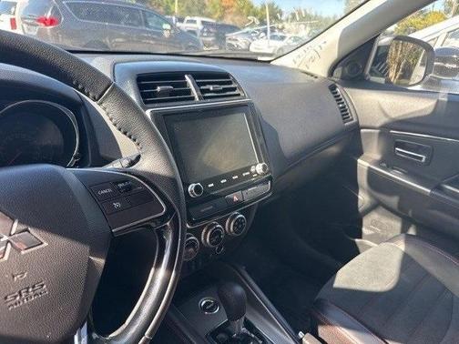 2024 Mitsubishi Outlander Sport 2.0 LE