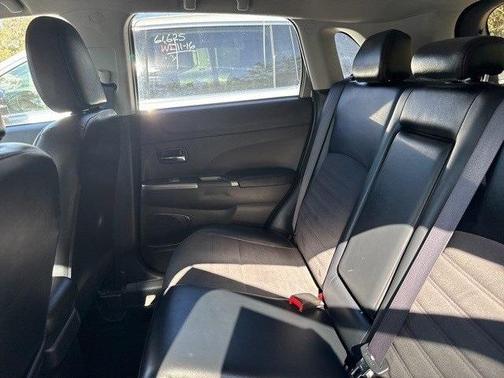 2024 Mitsubishi Outlander Sport 2.0 LE