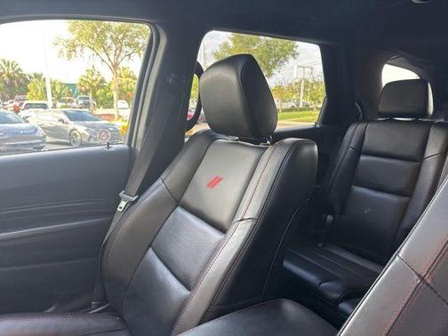 White Knuckle Clearcoat 2025 Dodge Durango GT