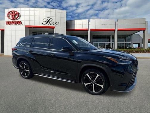 2022 Toyota Highlander XSE