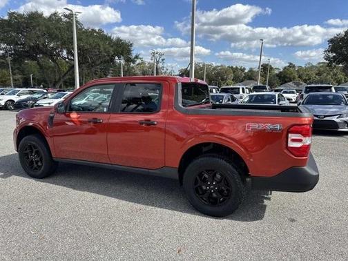 2022 Ford Maverick XLT