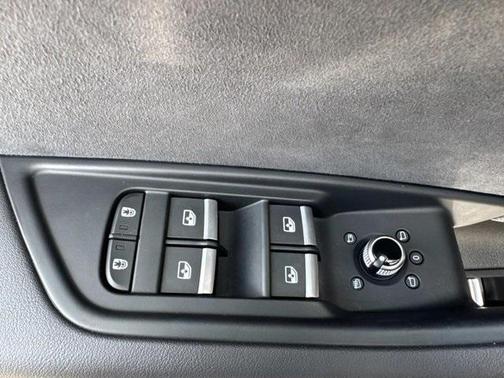 2022 Audi A4 45 S line Premium Plus