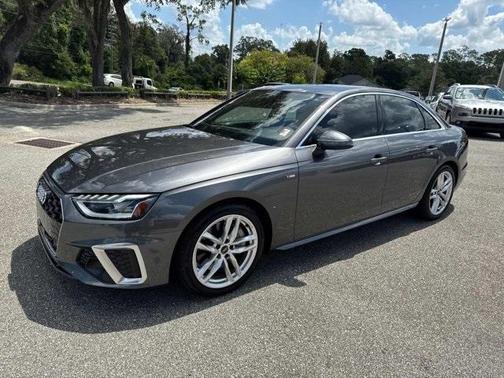 2022 Audi A4 45 S line Premium Plus