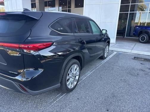 2020 Toyota Highlander Hybrid Limited