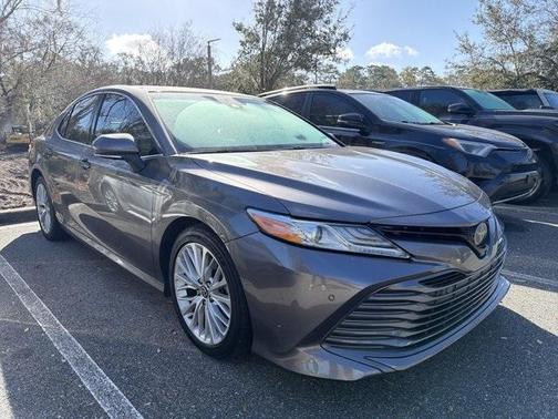 2018 Toyota Camry XLE