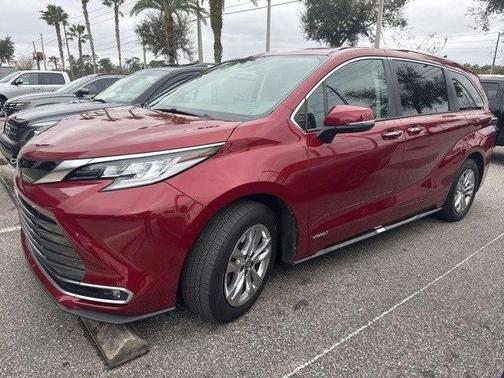 2021 Toyota Sienna Limited