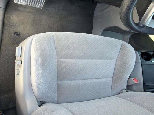 Silver Sky Metallic 2018 Toyota Sienna LE