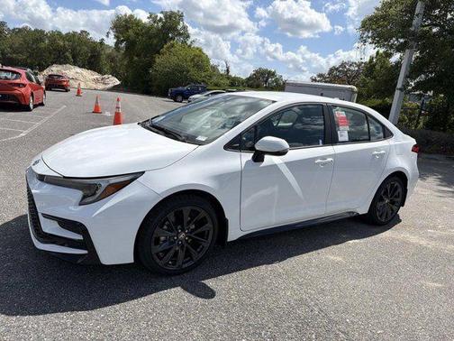 Ice 2026 Toyota Corolla SE