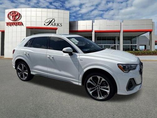 2021 Audi Q3 45 S line Premium