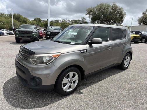 Titanium Gray 2018 Kia Soul Base
