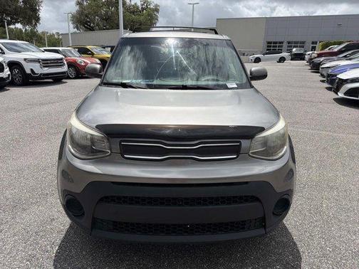Titanium Gray 2018 Kia Soul Base