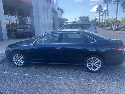 2020 Volkswagen Passat 2.0T SE