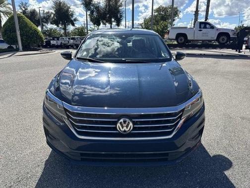 2020 Volkswagen Passat 2.0T SE