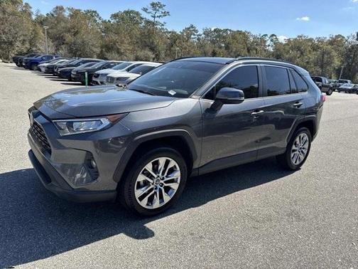 2020 Toyota RAV4 XLE Premium