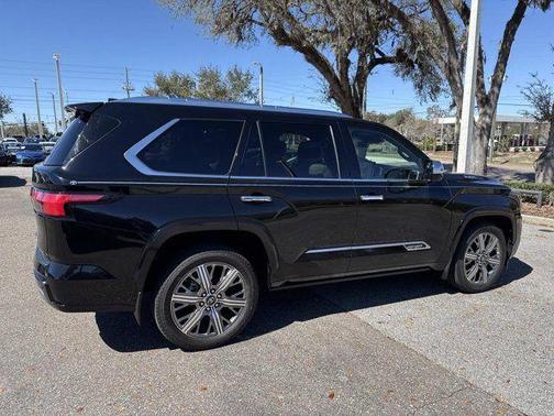 0218 2025 Toyota Sequoia Capstone