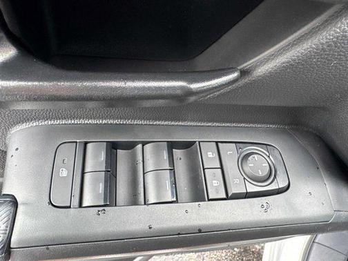 Ice 2024 Toyota Tacoma SR5