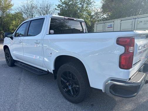 Summit White 2023 Chevrolet Silverado 1500 LT