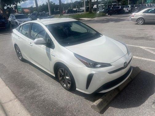 2020 Toyota Prius XLE