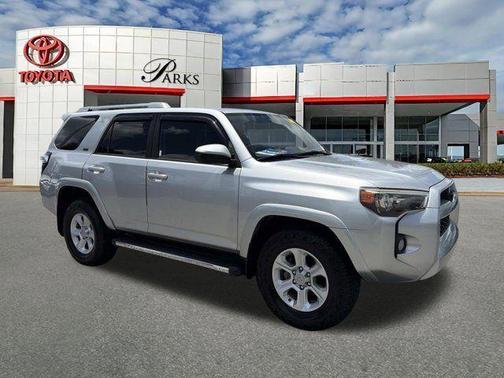 Classic Silver Metallic 2018 Toyota 4Runner SR5
